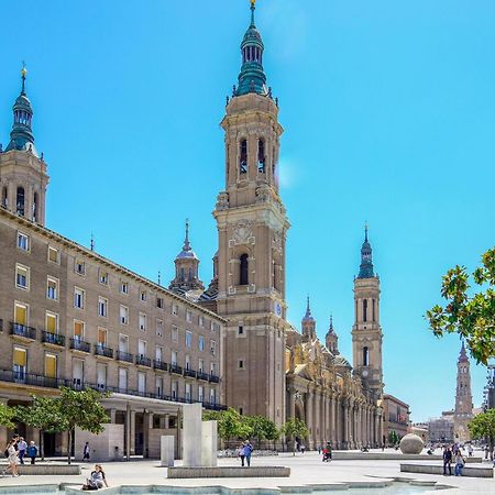 A Orillas Del Pilar Con Parking Zaragoza Dış mekan fotoğraf
